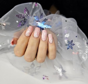 Rękaw do zdjęć paznokci tiul biały śnieżynki kolorowe holo